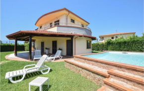 Amazing home in Sangineto Lido w/ Outdoor swimming pool, Jacuzzi and Sauna Belvedere Marittimo